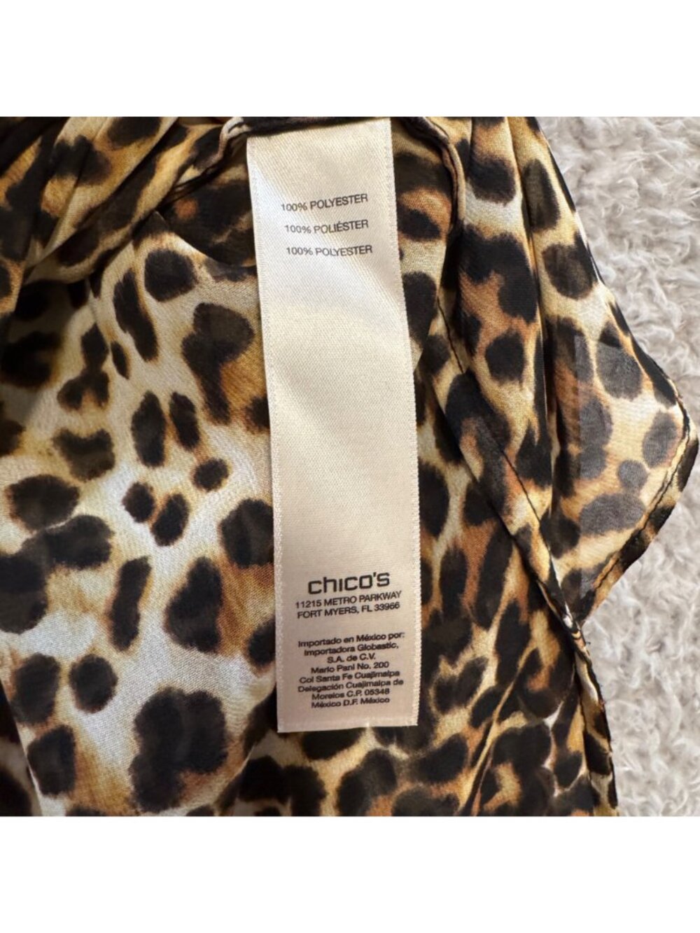 Chico's Leopard Sheer Blouse Cover Up M Tiered Hi-Low Tab Cuffed Sleeves Regency - Picture 11 of 12